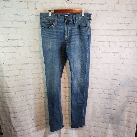 Men's Old Navy "slim" jeans, size 34 x 38 - Picture 1 of 5